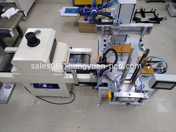 Automatic screen printing machine for ruler scales