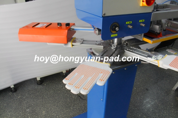Knitting Gloves Dotting Machine
